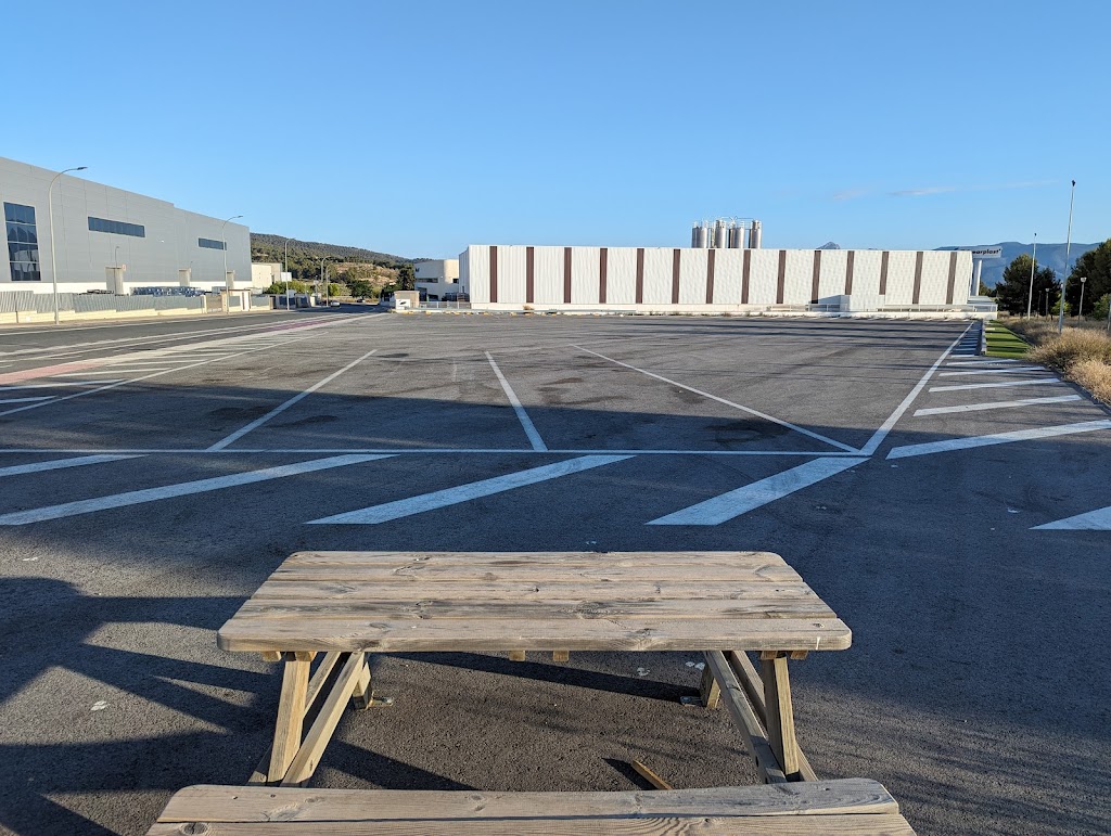 Parking publico para camiones Poligono Industrial Alfac III