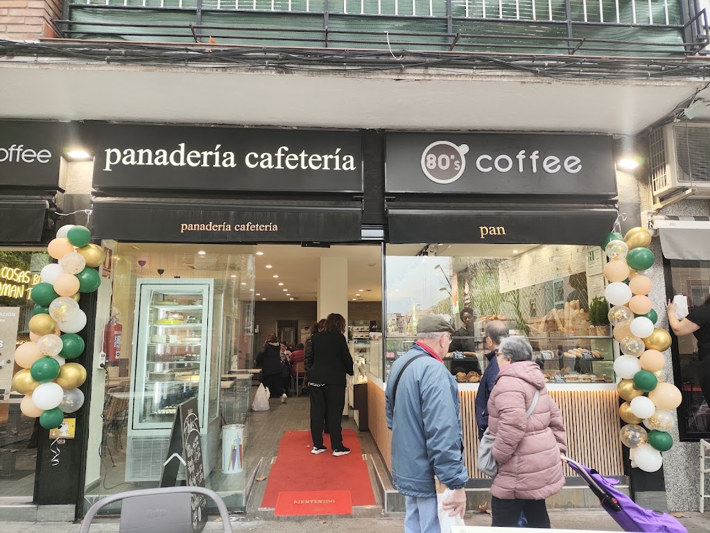 Cafeteria panaderia 80's Coffee — Del propietario