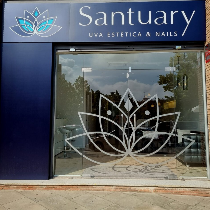 Santuary - Centre d'estetica, UVA & nails Mataro — Exterior