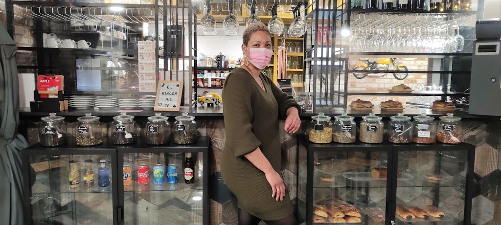 Bar- Cafeteria La Andaluza — Ambiente