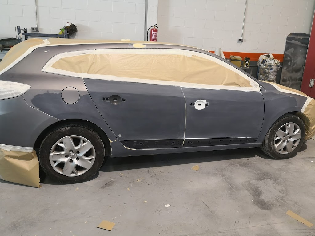 CHAPA Y PINTURA NANDO LM UTRERA