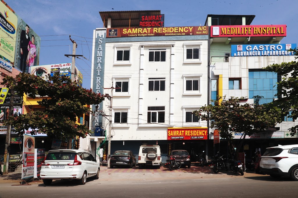 Hotel Samrat Lodge
