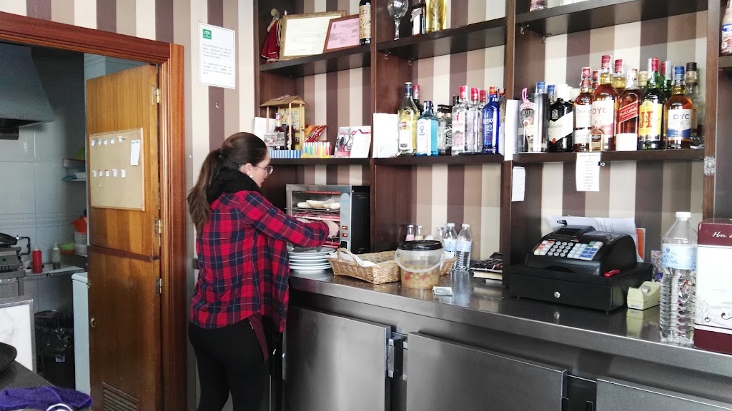 Cafeteria Bar Morales — Ambiente