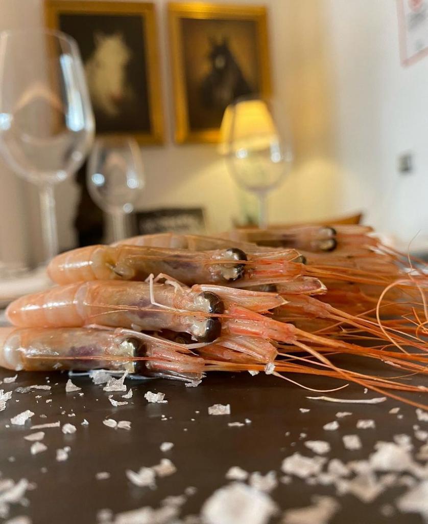 Meson El Caballo — Comida y bebida