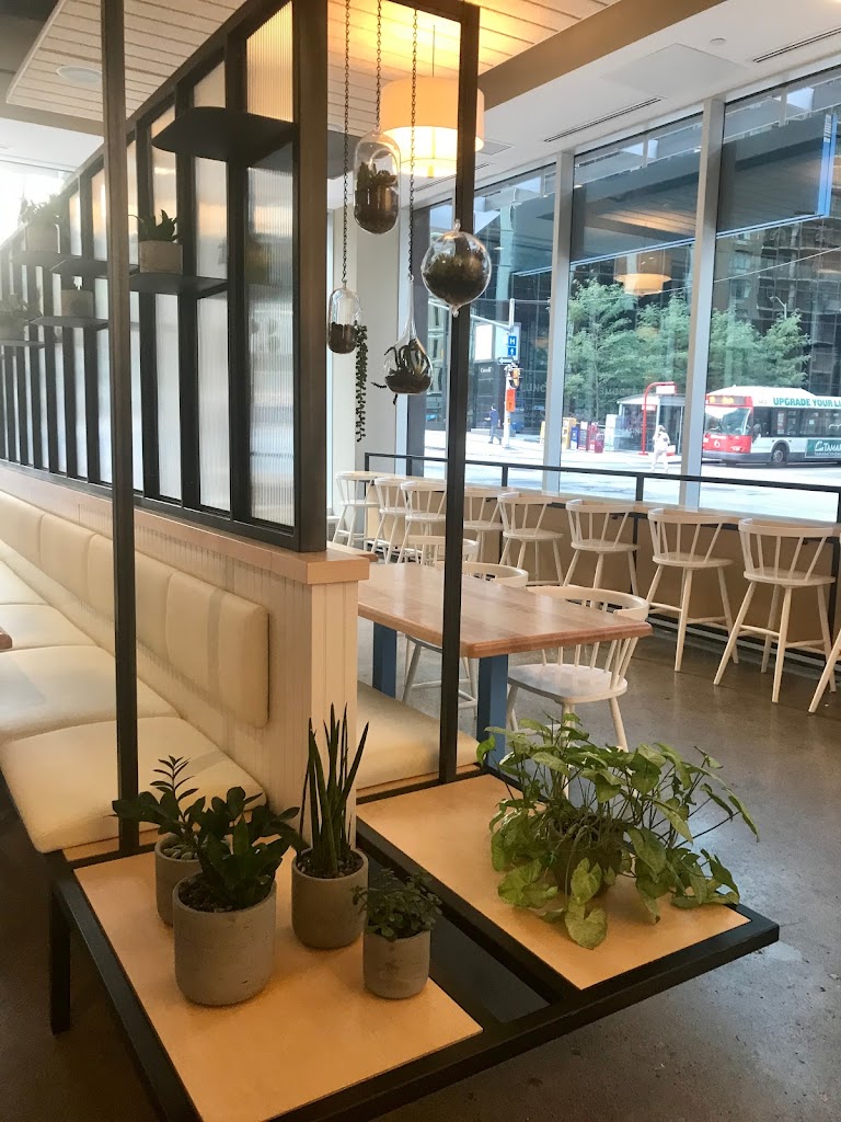 Mad Radish l Healthy Restaurant & Catering in Ottawa
