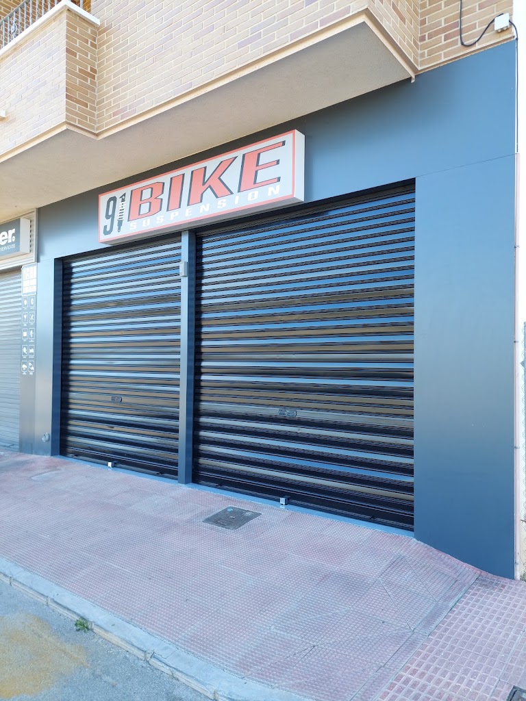 91 Bike Suspension — Exterior