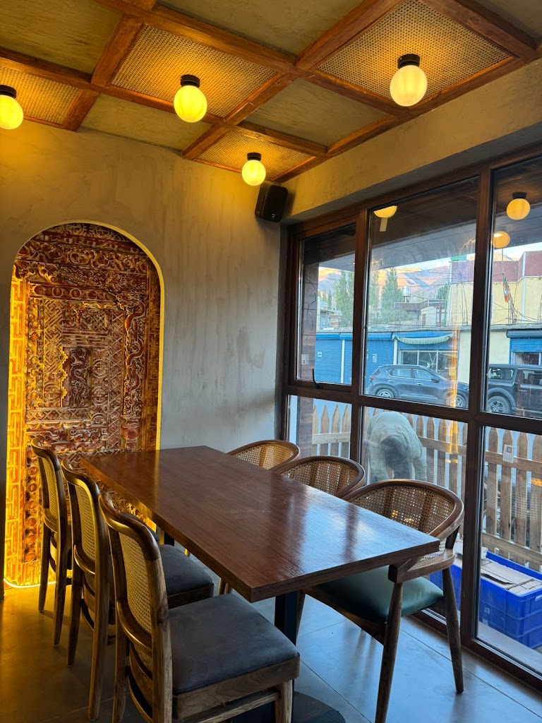 Browns Bakery Cafe Kitchen