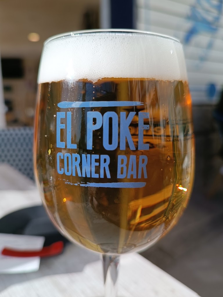 El Poke Corner Bar — Cerveza