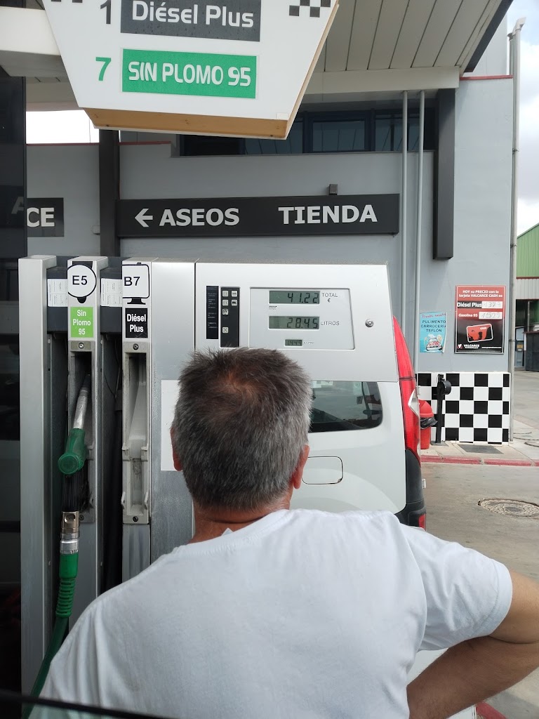 Valcarce — Estacion de servicio