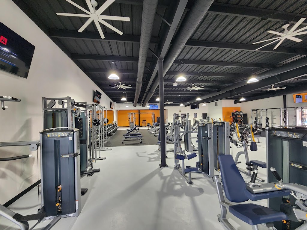  Iron 24 Fitness + Recovery