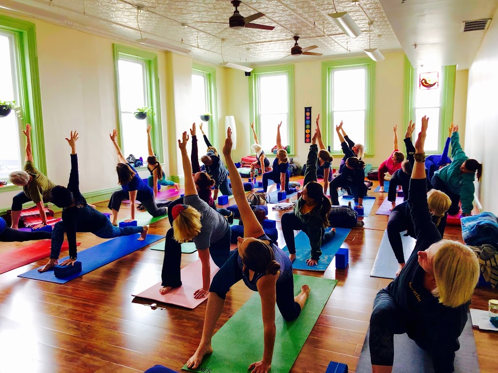  Sharing Yoga Concord