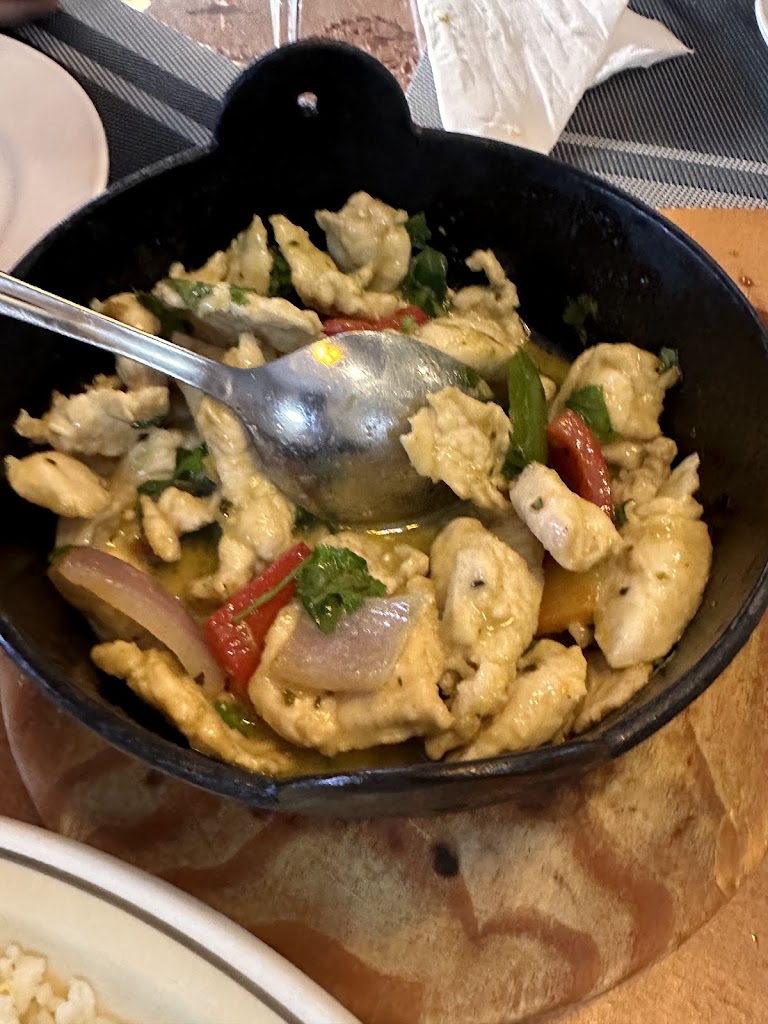 Ali Baba — Comida y bebida