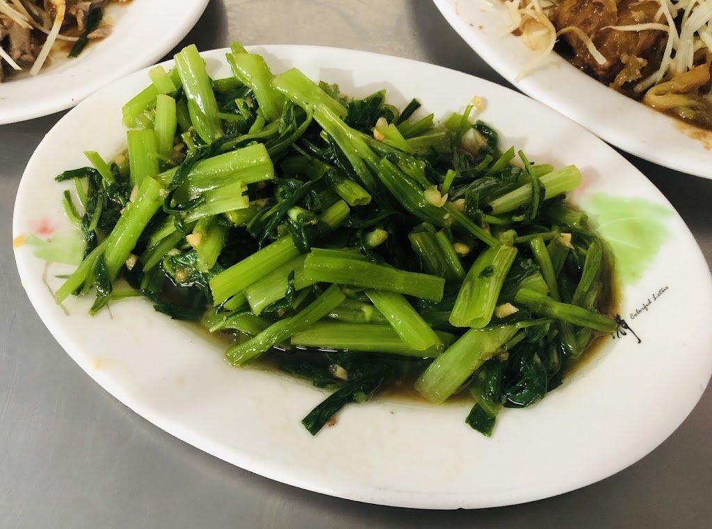 龍吉高麗菜飯 的照片