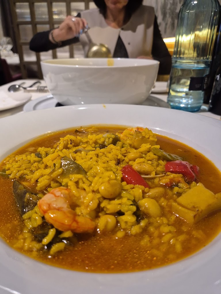 Restaurante Com En Casa Silla — Mas recientes
