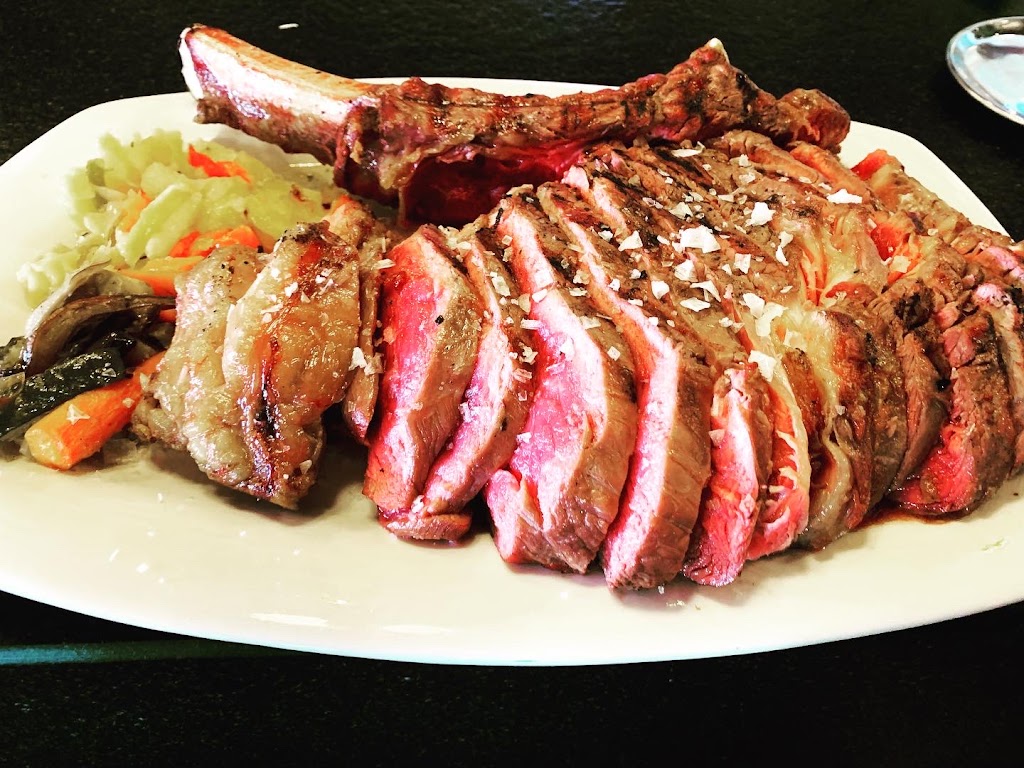 Restaurante Asador La casona de Santiago — Comida y bebida
