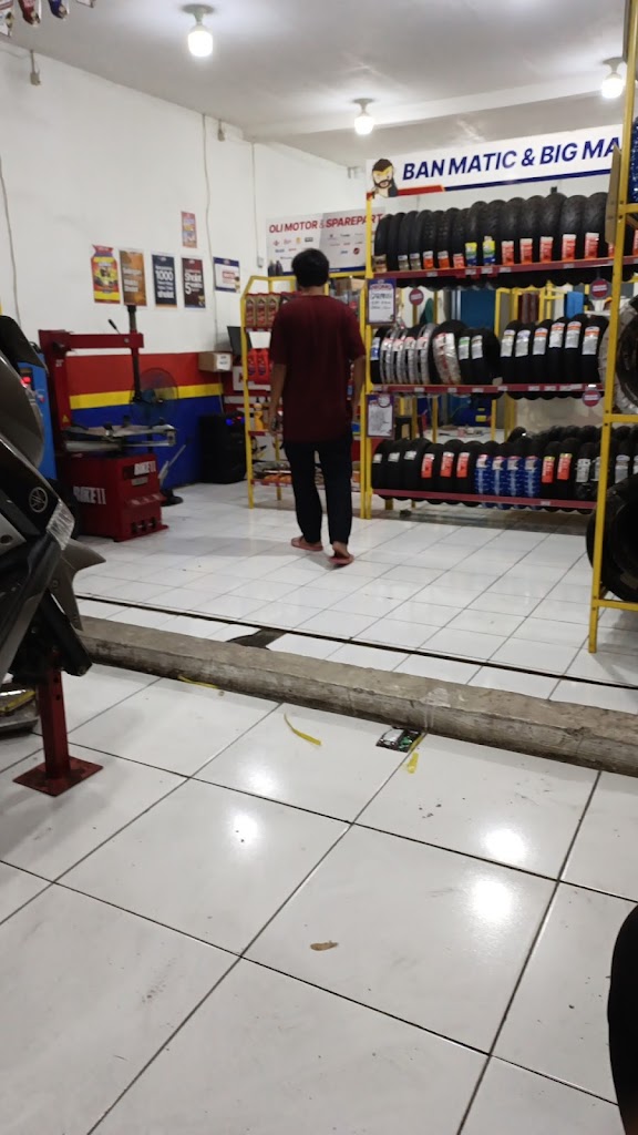 Dewa Motor Indonesia, Sukamenak Bandung