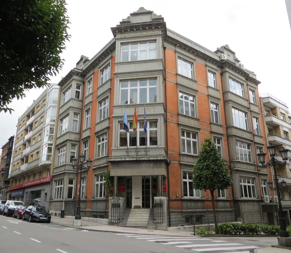 Camara Oficial de Comercio, Industria, Servicios y Navegacion de Oviedo