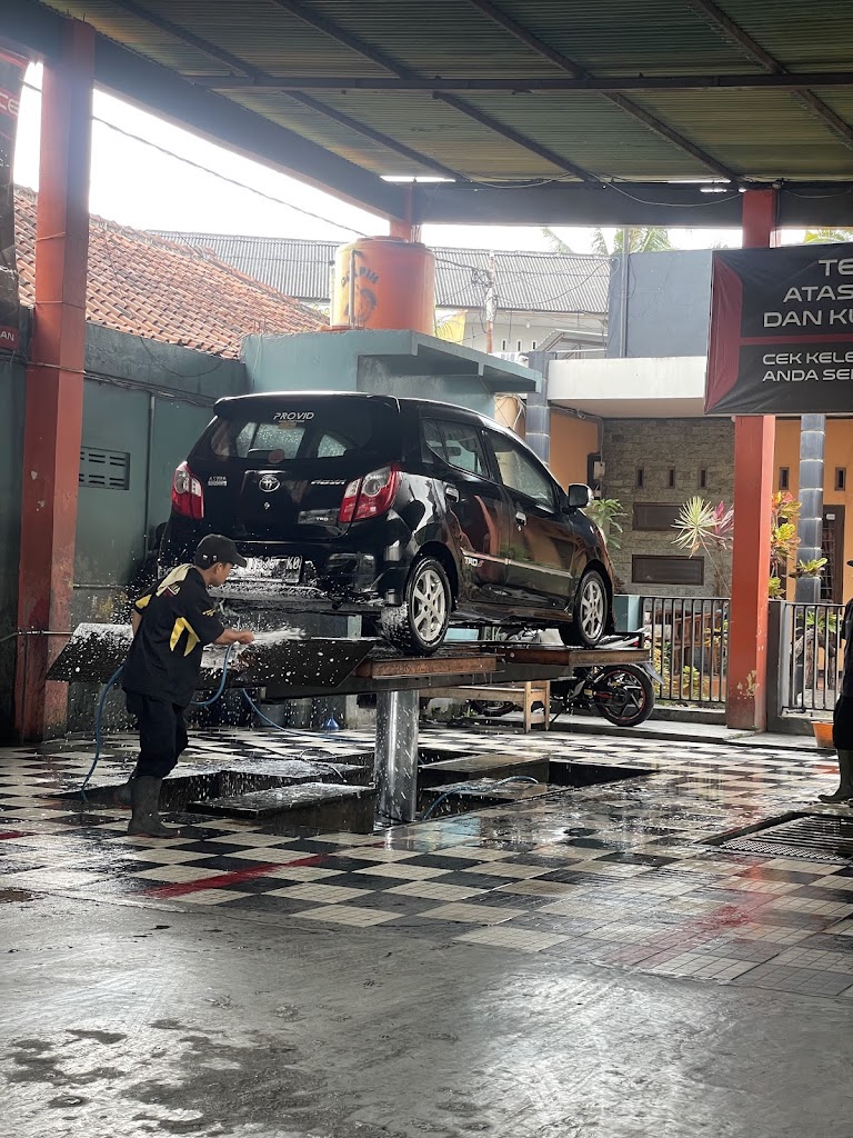 Mulya Jaya Autoservice / Cador