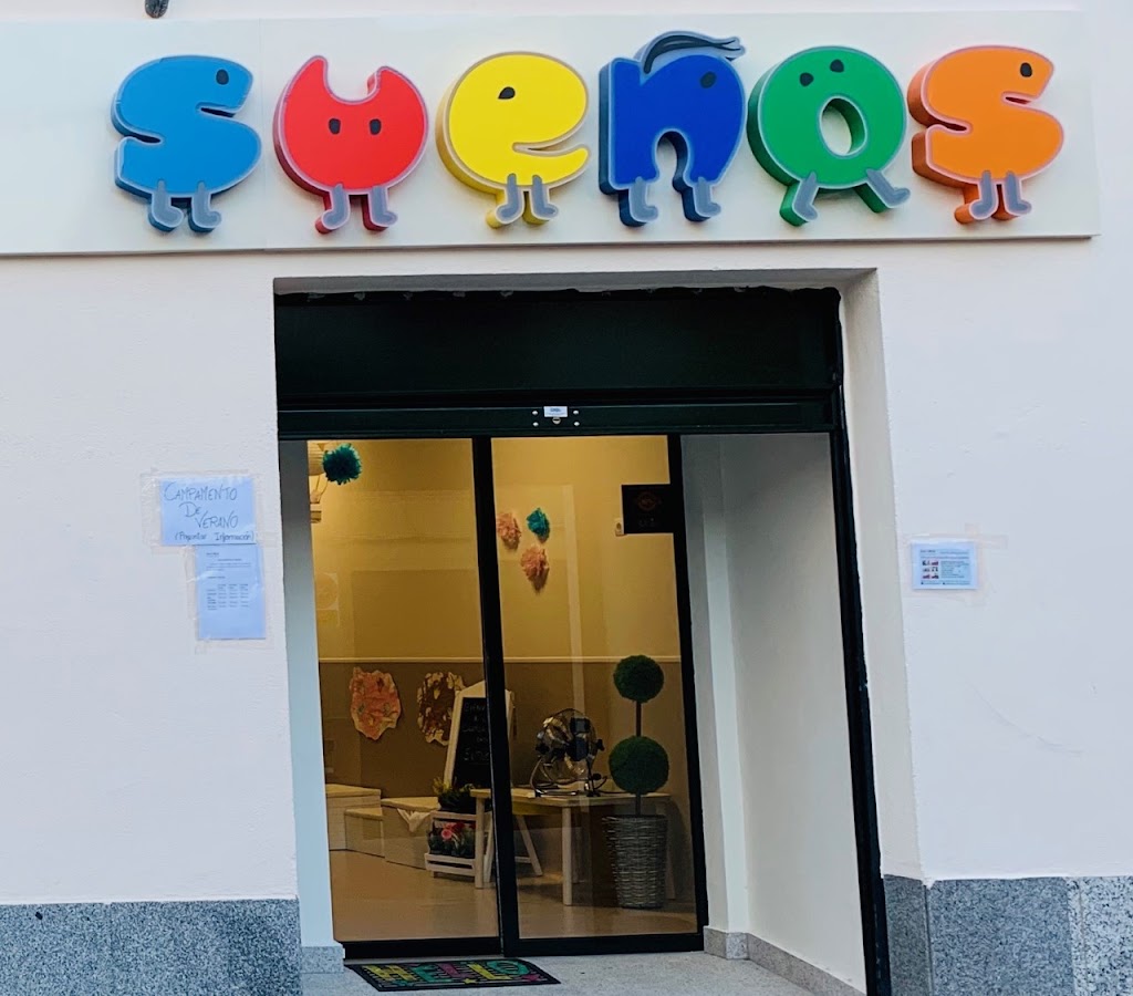 Escuela Infantil Navalcarnero Suenos — Exterior