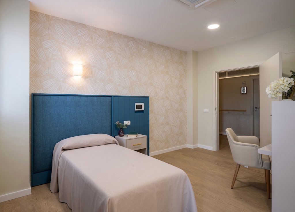 Residencia Maria Auxiliadora - Almunecar — Habitaciones