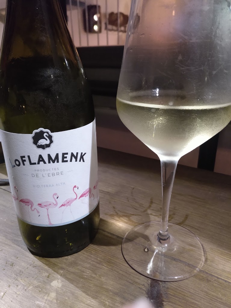 Marieta Taperia — Vino