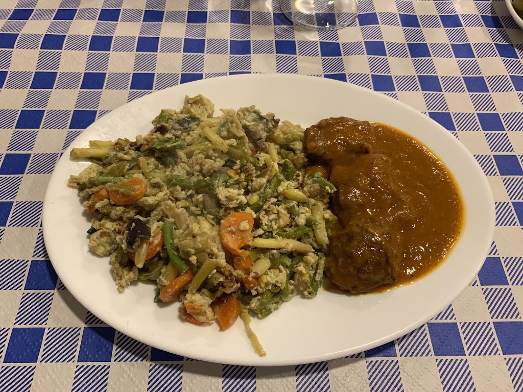 Bar los Arcos — Comida y bebida