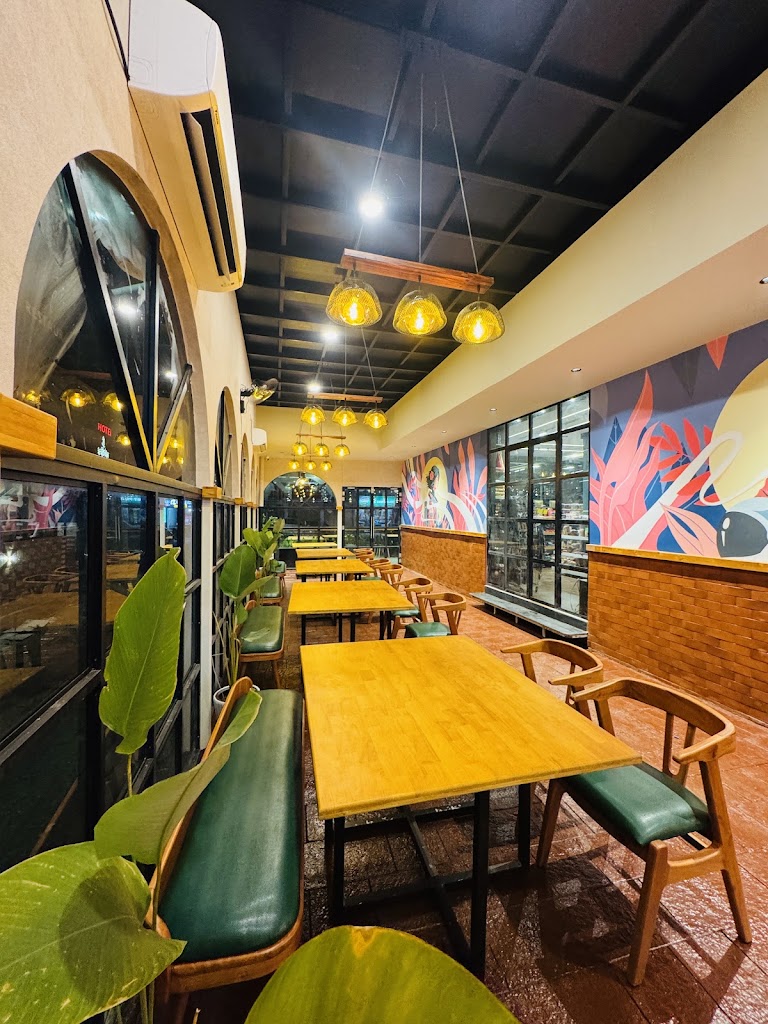 Noor Resto Cafe
