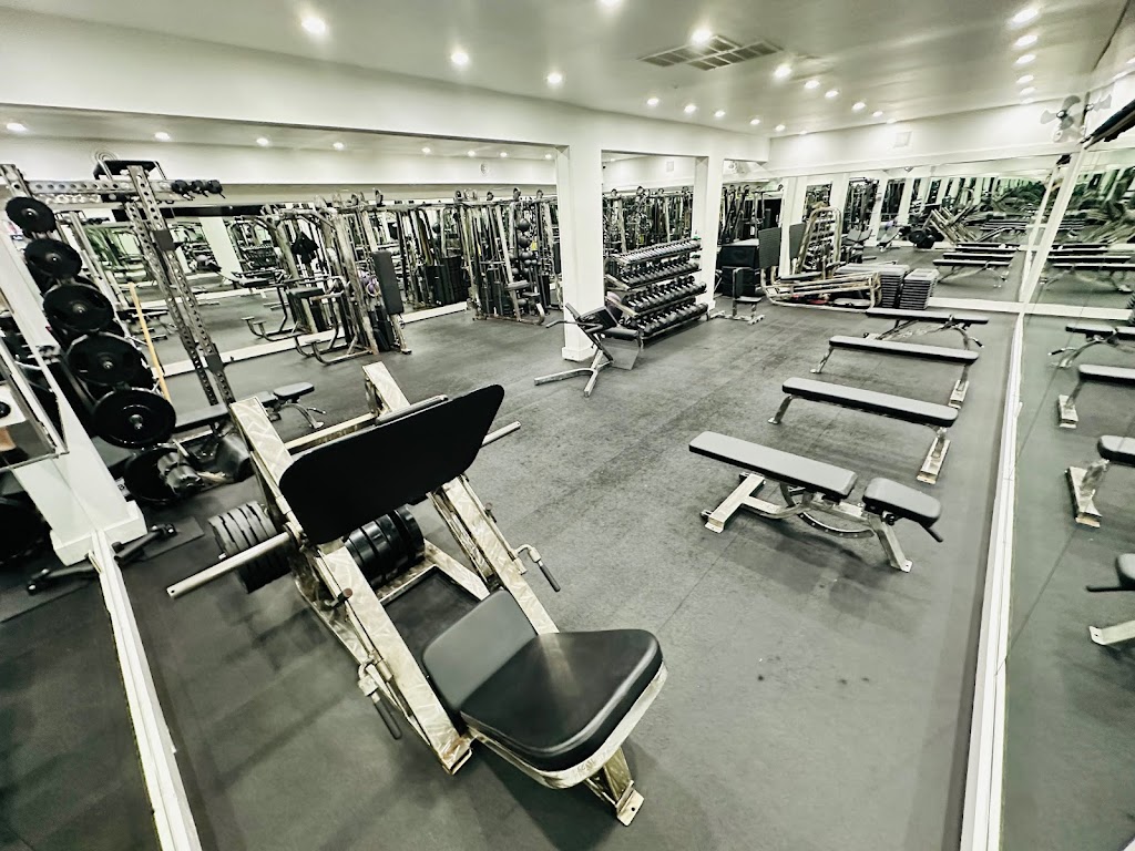  FEDELE DE SANTIS PRIVATE FITNESS PERSONAL TRAINING GYM
