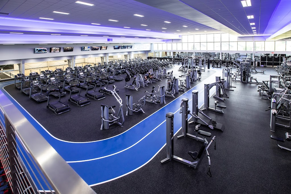  Genesis Health Clubs - Westroads