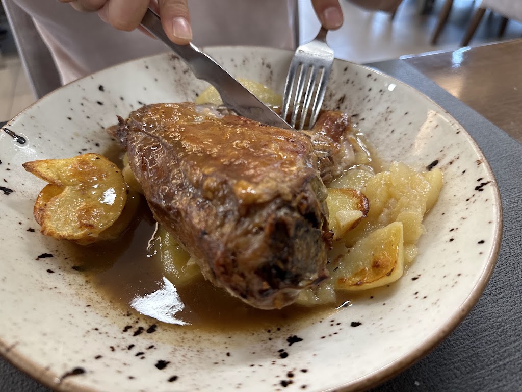 Restaurante Globales Castillo de Ayud — Comida y bebida