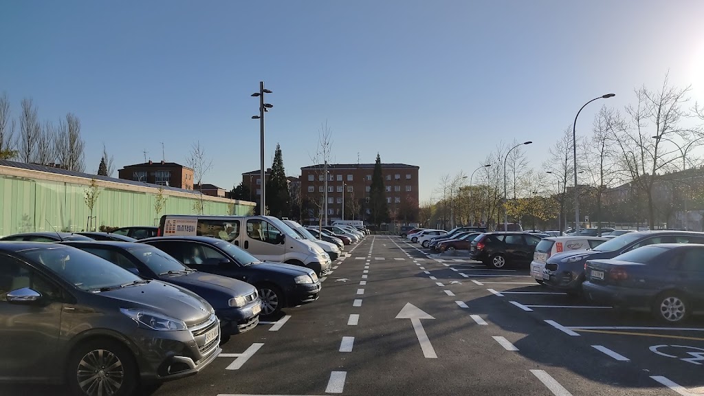 Aparcamiento Ariznabarra