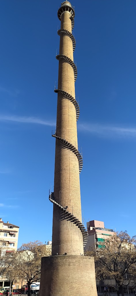 Chimenea de la Bobila Almirall