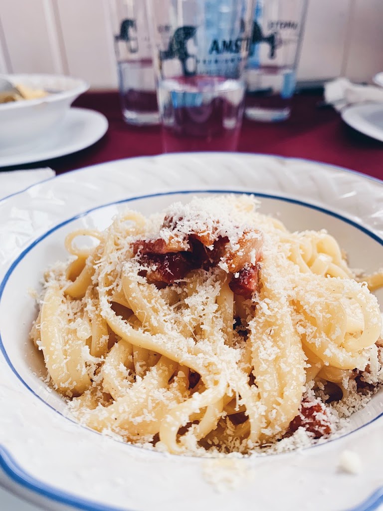 Albardemax — Comida y bebida