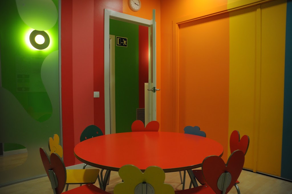Kids&Us Hospitalet Santa Eulalia - Academia de ingles para ninos en Hospitalet de Llobregat — Del propietario