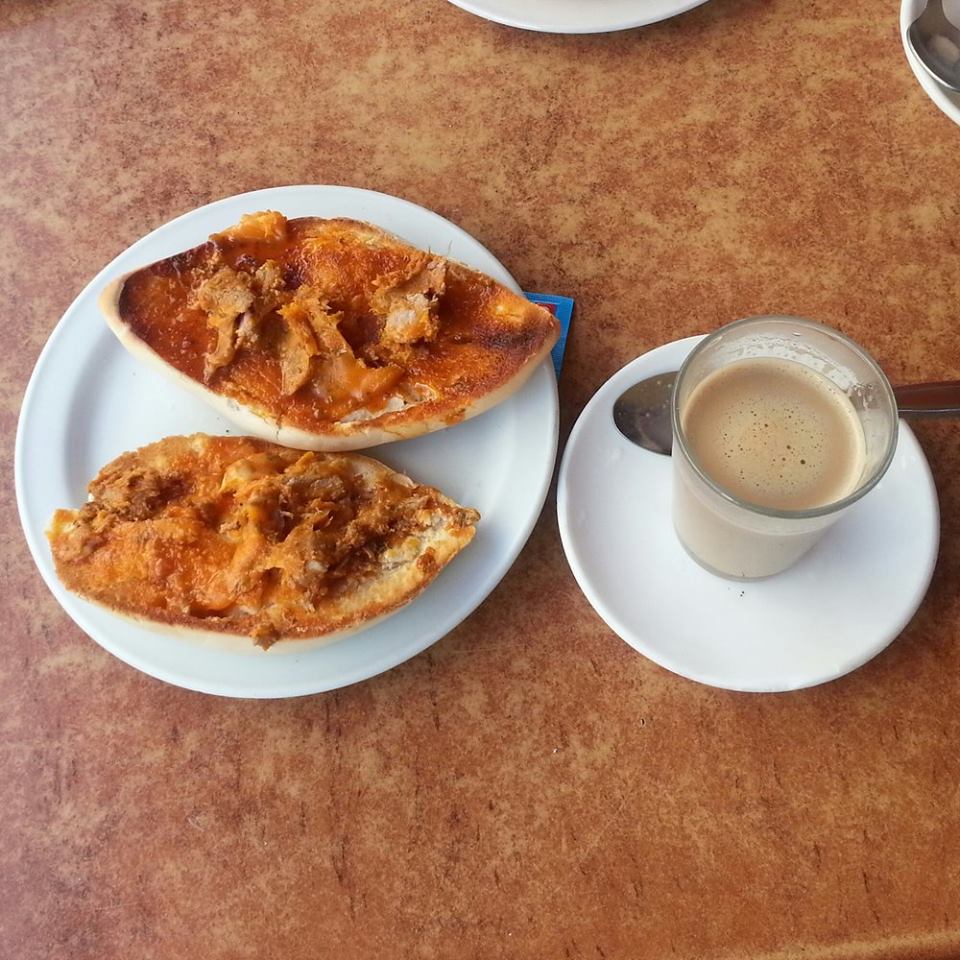 Bar Estanco — Comida y bebida