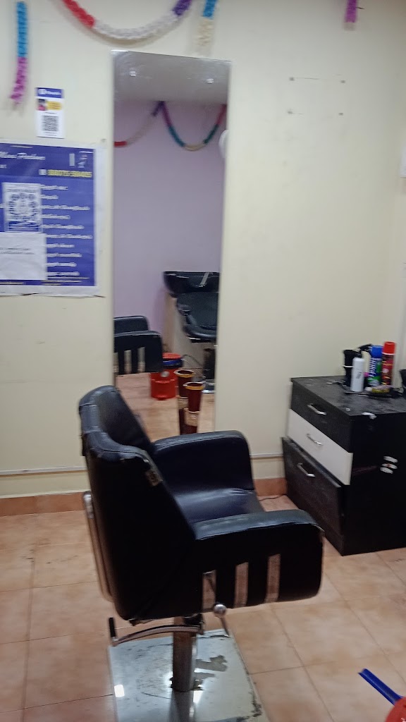 Jr Mens Parlour Madambakkam