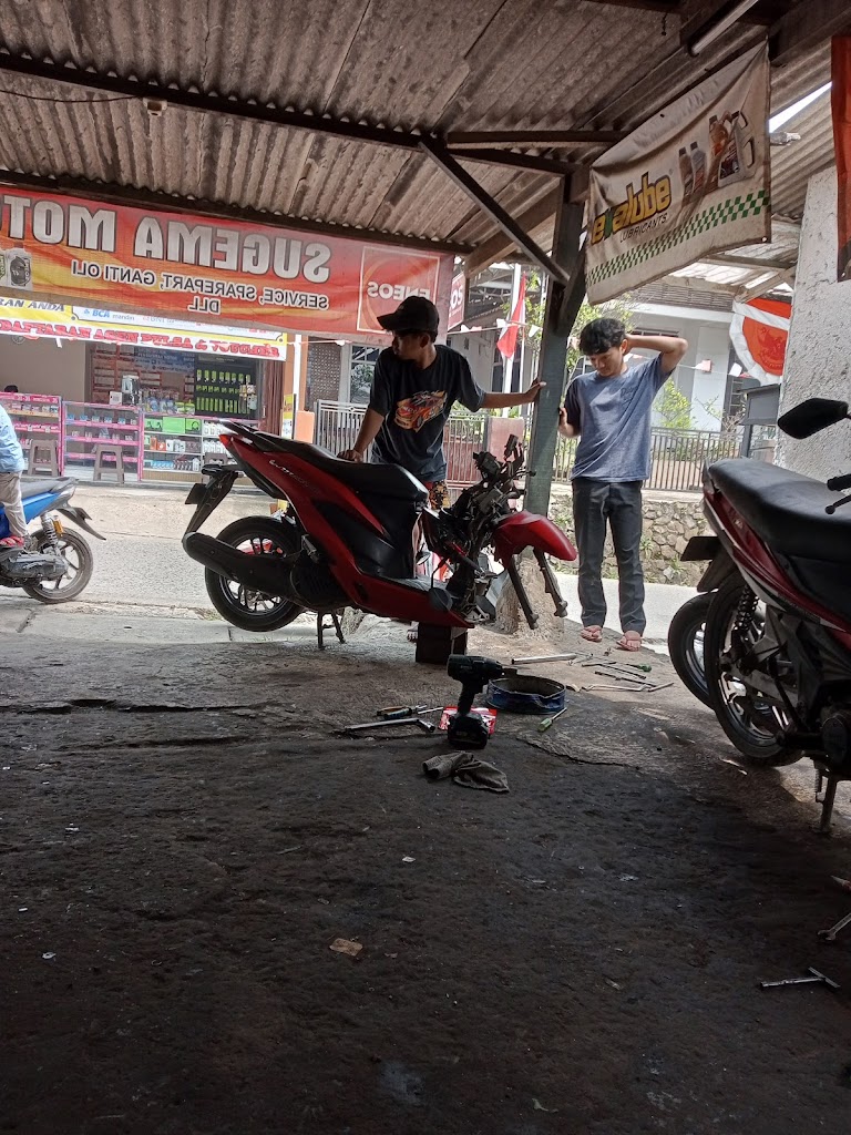 UJANG BENGKEL MOTOR indonesia