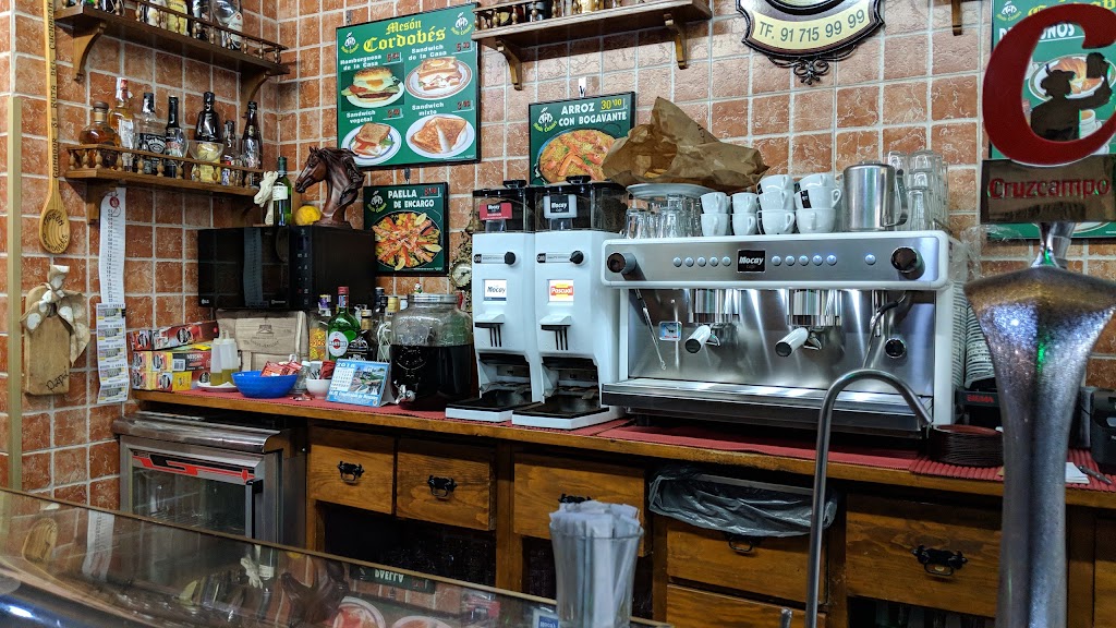 Meson Cordobes — Ambiente