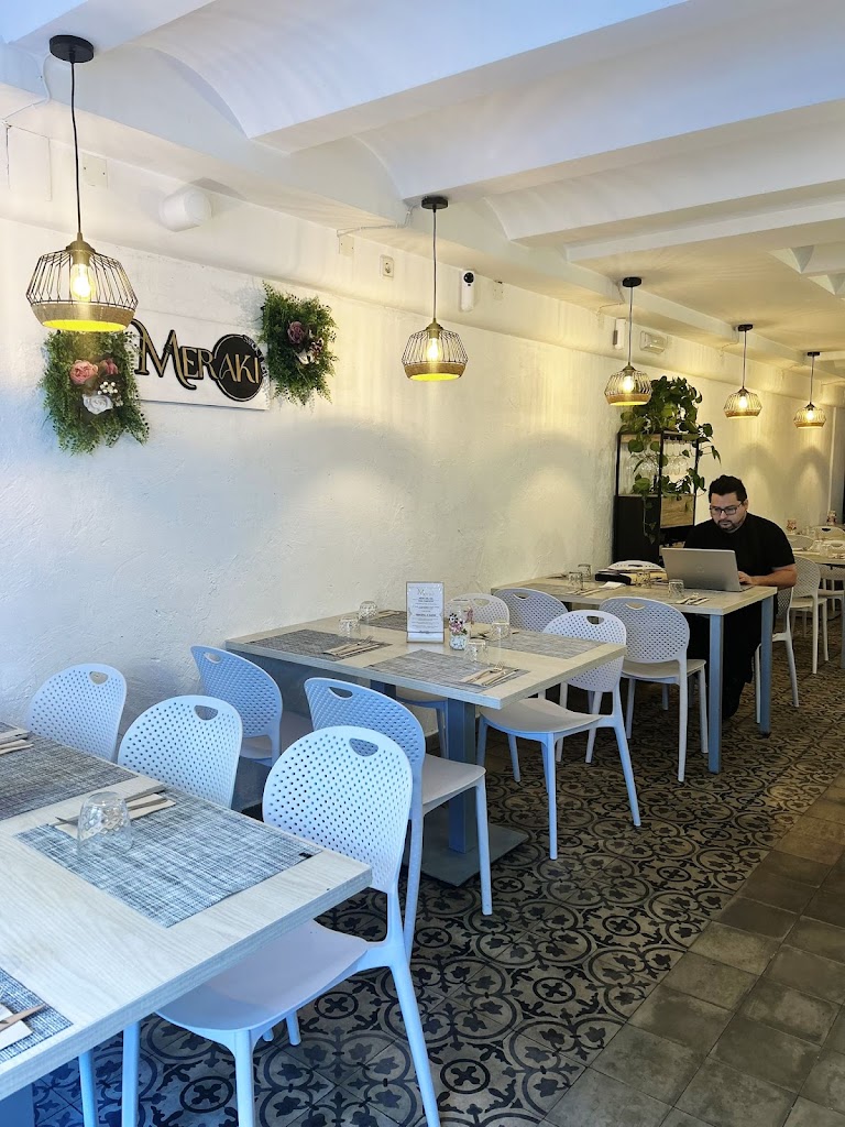 MERAKI RESTAURANTE, PLAZA DEL CONVENT 6 DENIA ESPANA — Ambiente