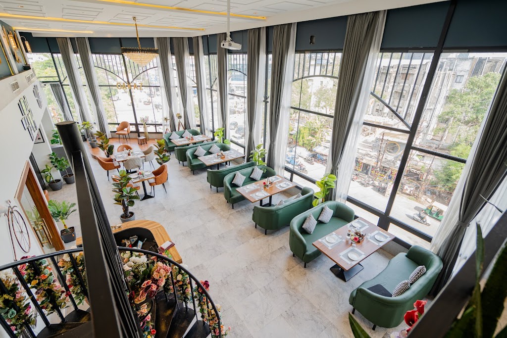 Oakaz Rooftop Restaurant