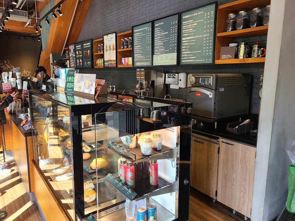 STARBUCKS 星巴克 (大直樂群門市) 的照片