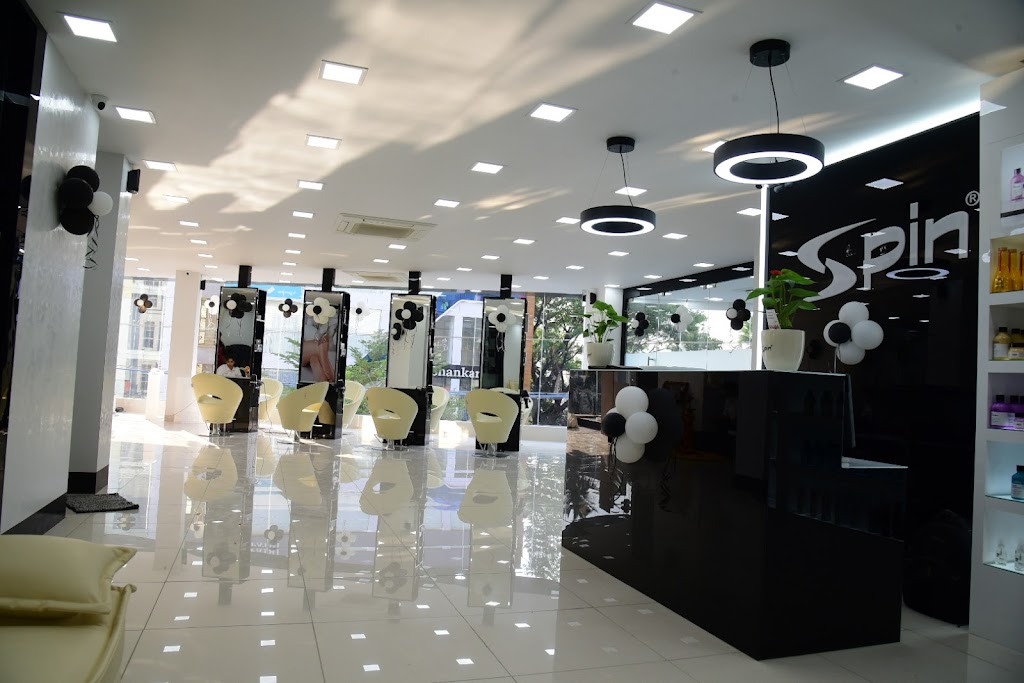 Spin Salon Mandya