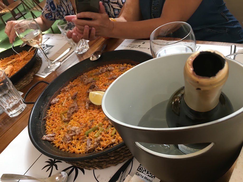 Ihuru mediterraneo — Paella