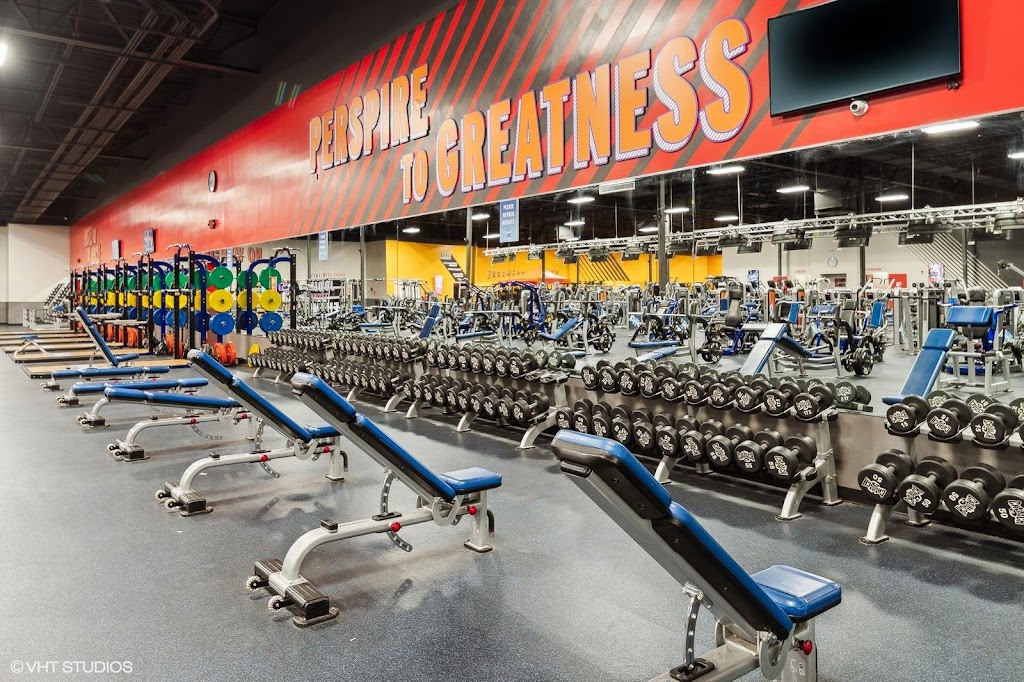  Crunch Fitness - Boulder