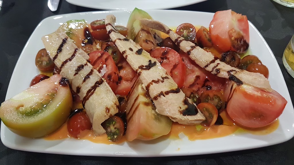 Restaurante CalaMar — Comida y bebida