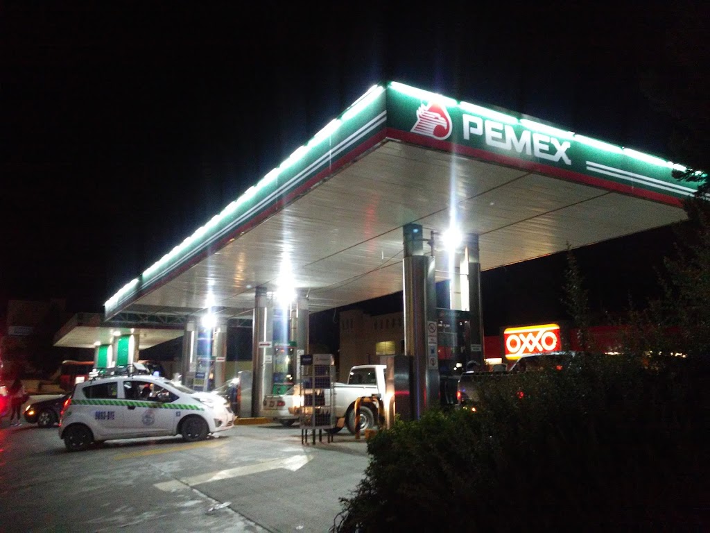 Pemex — Estacion de servicio