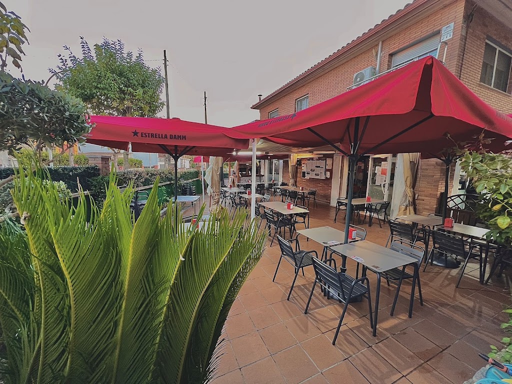 Can Butjosa Jose's Bar — Ambiente
