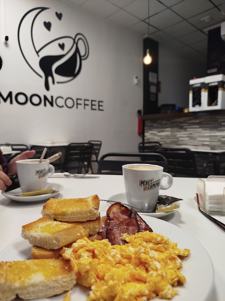 Mooncoffee Cafeteria Bocateria — Cafe