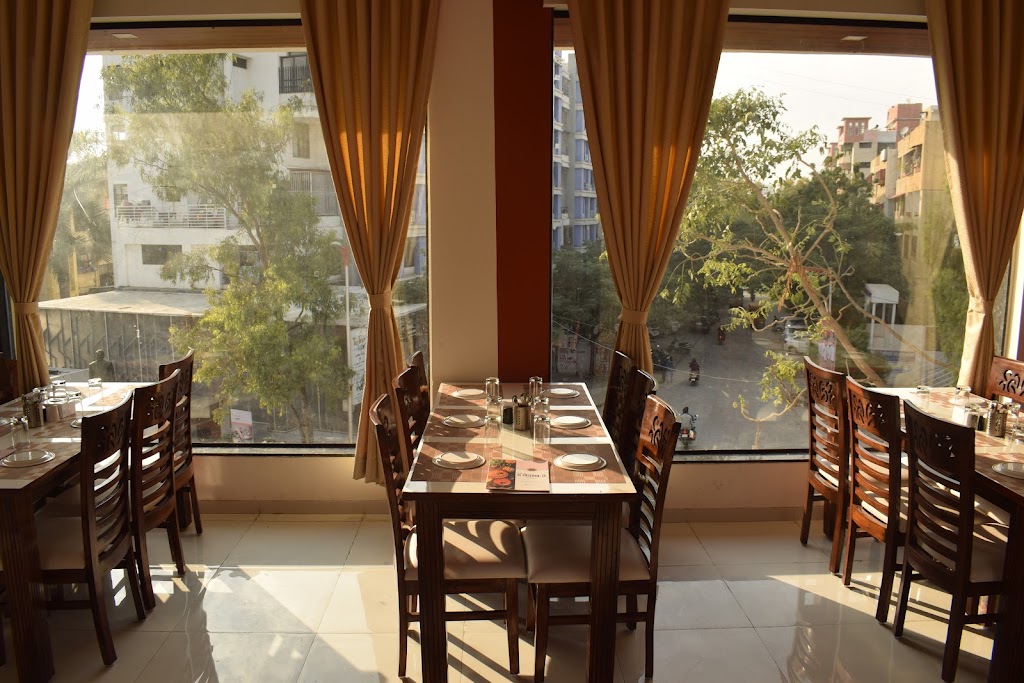 Vedaay Pure Veg Restaurant