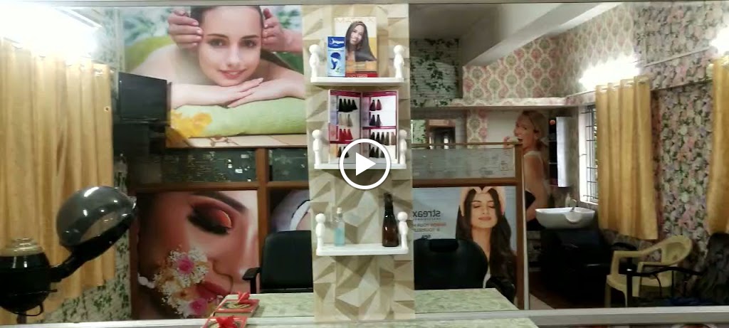 Anoos S Beauty Parlour